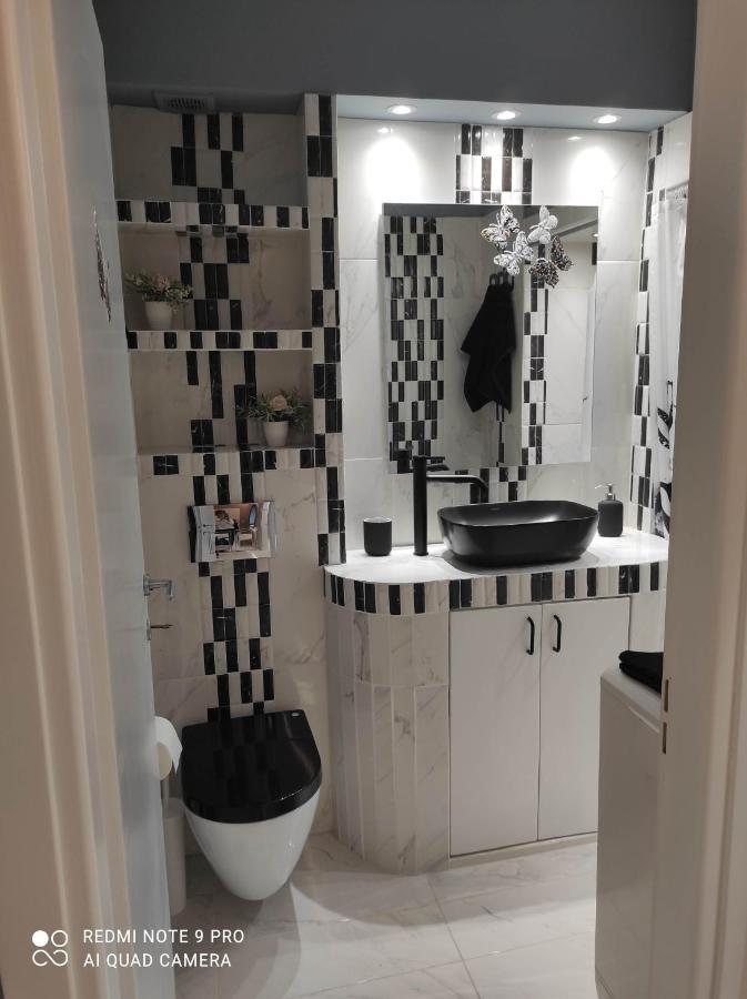 Aktys Elegant Studio, Athens